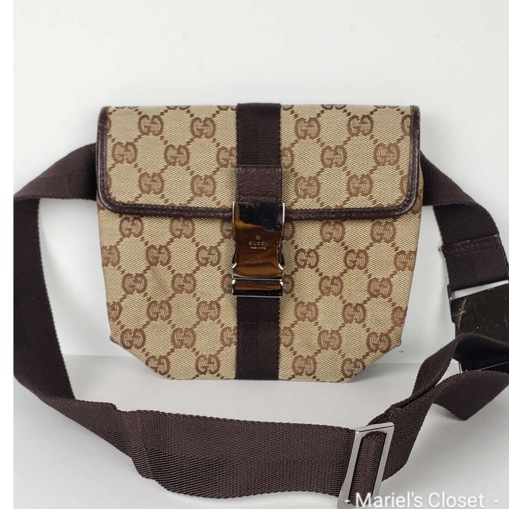Authentic GUCCI Waist Pouch #2119M